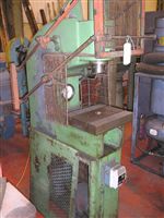 Image of EDBRO - 15 Ton, Open Fronted Downstroke Hydraulic Press
